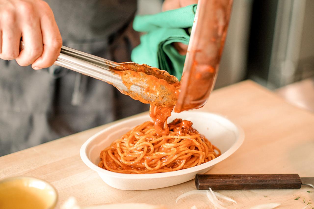 8 Simple Steps to Grow Your Restaurant Business