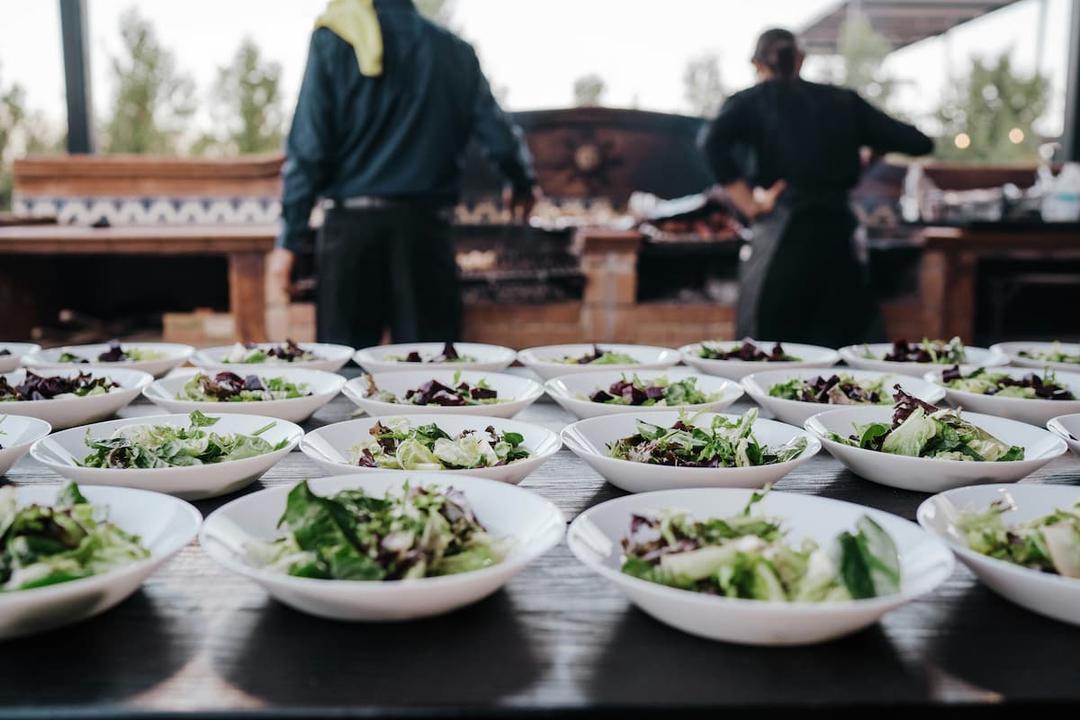 How event catering kitchens can help you handle large-scale events